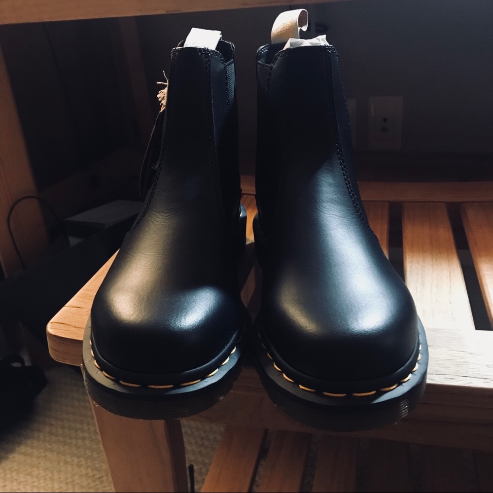 Dr. Martens chelsea Boots Vegan 2976